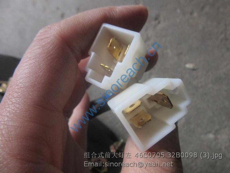 组合式前大灯左 46C0705 32B0098 (3)