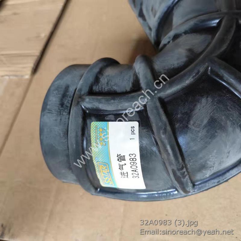 32A0983 (3)