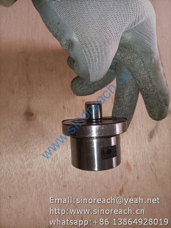 490B-02004 惰齿轮轴 (1)