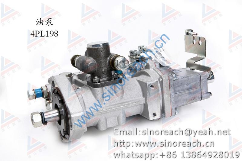 新柴 4PL198 油泵 1