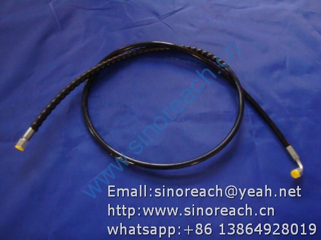 后桥制动油管252101931 FR71A1A3141404-1900 软管总成